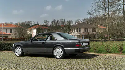 5 bin liraya Mercedes satarken yakalandı!