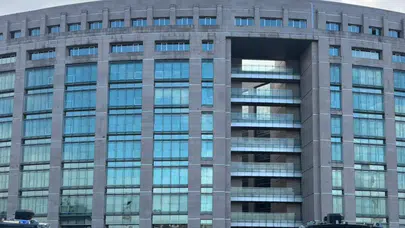 CHP lideri Özgür Özel'in bahisçi hakem ve kırmızı kart bahsi iddiaları sonrası İstanbul Başsavcılığı soruşturma başlattı
