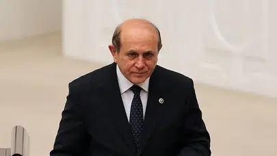 Burhan Kuzu: Başkanlığa halkın desteği 56 civarındaydı, son ankette yüzde 61'e çıktı