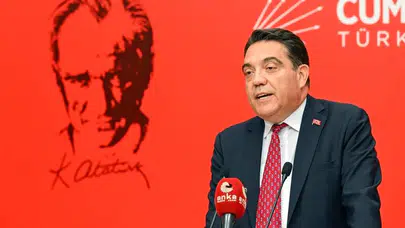 CHP'li Yankı Bağcıoğlu: Anıtkabir bir anıt mezardır; sloganların, tezahüratların ve siyasi şovların yeri değildir