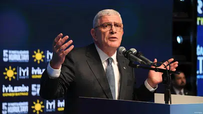 İYİ Parti lideri Müsvat Dervişoğlu: "Cumhuriyet, eşitlik ve özgürlüğün teminatıdır!"