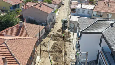 BASKİ vatandaşı 60 yıllık içme suyu hatlarından kurtardı