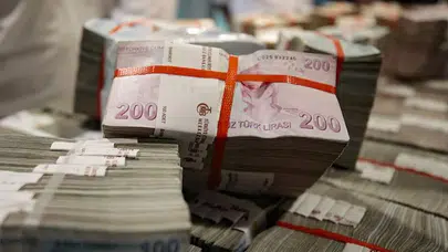 200 Bin TL Borcu Olanlara Devlet Destekli Kredi Müjdesi: Yeni Düzenleme Yolda!