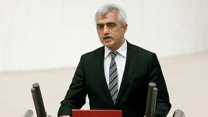 Gergerlioğlu: İslami Cemaatlerin öz eleştiri yapması lazım, hemen hemen hepsinin birinci gündemi bir yolunu bulup devlete sırtlarını yaslamak!