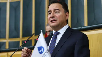 Ali Babacan: "Ekonomideki sorunların çözümü bizde, iktidar menfaat şebekesi dağıtılmadan adalet sağlanamaz"