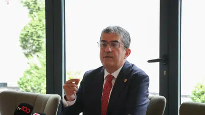 Gökhan Günaydın: "Vicdan yoksunu bir kişinin 'Allah'ın gazabı böyle olur' diye bağırmasını Meclis'in her tarafı kamera, mikrofon doluyken nasıl saptayamıyorsunuz?"