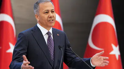 İçişleri Bakanı Ali Yerlikaya, kırmızı bültenle aranan 9 suçluyu ülkeye getirdiklerini açıkladı