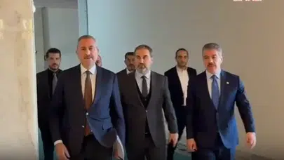 AK Parti'den Terörsüz Türkiye Süreci İçin 60 Sayfalık Rapor TBMM'ye Sunuldu