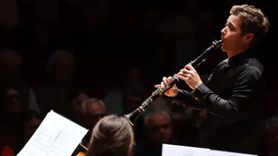 İzmir Oda Orkestrası, Pablo Barragán ile müzikseverlere unutulmaz bir akşam sundu
