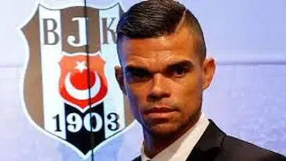 Pepe: Beşiktaş'la kan bağım oluştu; taraftar karar almamı kolaylaştırdı