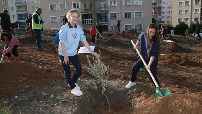 Çiğli Belediyesi, yeşil dönüşümle doğa dostu bir ilçe yaratıyor