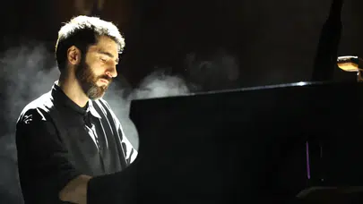 Dünyaca ünlü piyanist Evgeny Grinko İzmir'de muhteşem bir konser verdi