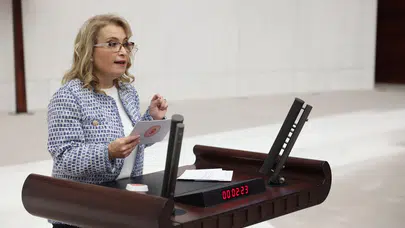 CHP’li Ayşe Sibel Yanıkömeroğlu: “Bu bütçe 86 milyonun değil, rant düzeninin bütçesidir”