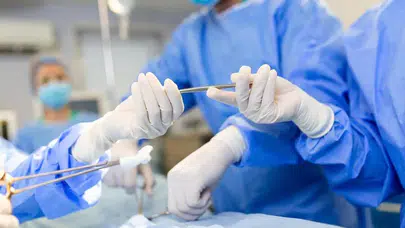 Yıllardır olamadığı ameliyat başarı ile gerçekleştirildi