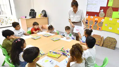 İzmir'de 2025'te hizmetler artıyor; çocuk merkezleri ve karavan parkları genişliyor!