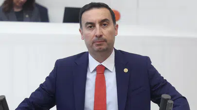 İYİ Partili Akburak sosyal medya düzenlemesi için destek istedi: Çocuklarımız TikTok videolarında büyüyor