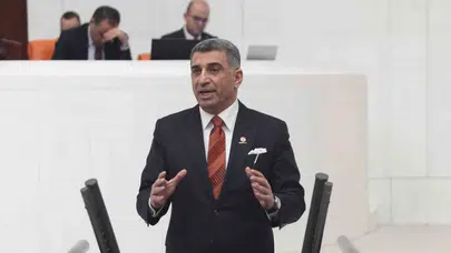 GÜRSEL EROL'DAN DEM'İN TUNCELİ ADAYINA TEPKİ: TUNCELİ BİR CUMHURİYET KENTİDİR