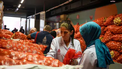 Beyoğlu Belediyesi Hatay'lı çiftçilere destek oldu