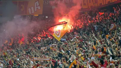 Galatasaray’ın 5. Yıldız Kutlaması Yeni Kapı’da: DJ Guuga’dan “Pode Pode”, Yıldızlar Geçidi Sahne Alıyor