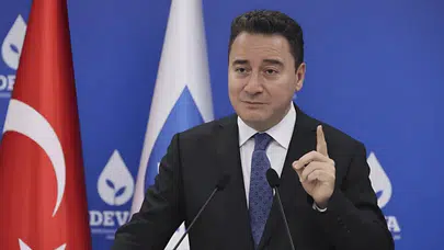 DEVA Partisi Lideri Ali Babacan: Amerika doğrudan savaş içerisine girerse, savaş bölgesel nitelik kazanır