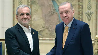 Cumhurbaşkanı Erdoğan, Pezeşkiyan ile görüştü