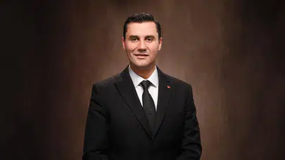 Manisa Büyükşehir Belediye Başkanı Ferdi Zeyrek Hayatını Kaybetti