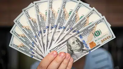 Dolar, Euro ve Sterlin ne kadar? 14 Haziran 2025 Cumartesi döviz fiyatları ne kadar oldu?