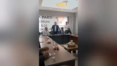 AK Partili Çelik'ten, 'evimi satacağım' diyen Borçka Belediye Başkanına tepki: Şov yapıyor