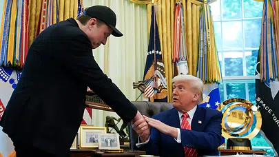 Trump ve Musk anlaşmazlığı sürüyor: Tesla hisseleri düşüşte