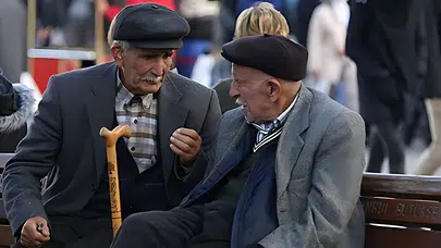 Bakan Göktaş açıkladı: Yaşlı ve engelli aylıkları yatırıldı