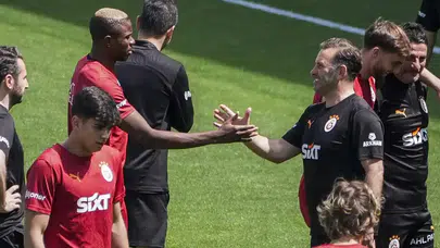 Okan Buruk konuştu: Victor Osimhen, Galatasaray’da kalacak mı?