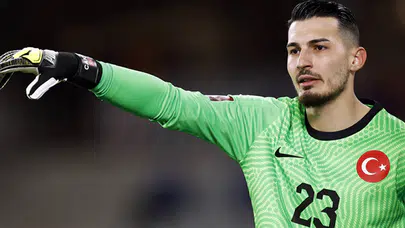 Uğurcan Çakır Fenerbahçe'ye mi transfer oluyor? Yağız Sabuncuoğlu açıkladı