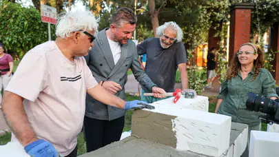 İzmir Buca’ya Edip Akbayram anısına heykel