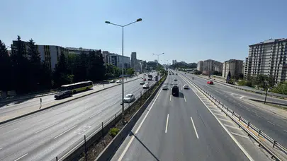 Bayramda İstanbul ve Ankara'da trafik yoğunluğu azaldı