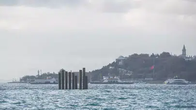 Denizin ortasındaki kazıkların sırrı ortaya çıktı
