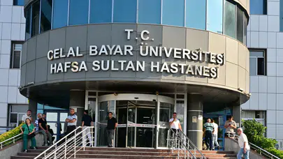 Ferdi Zeyrek'in annesi Gülten Zeyrek, oğlunun ölüm haberini aldıktan sonra fenalaştı