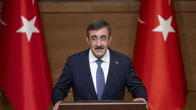 Cumhurbaşkanı Yardımcısı Cevdet Yılmaz: İşsizliği azaltmayı amaçlıyoruz