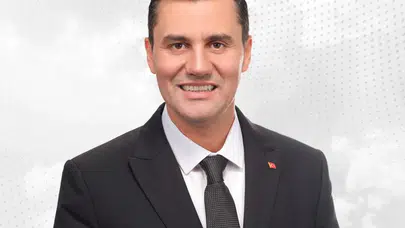 Ferdi Zeyrek'in hayrına lokma dağıtıldı