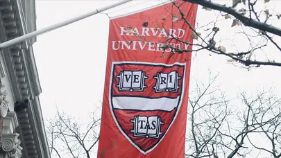 Yabancı öğrencilerine vize kısıtlaması: Yargı Trump'ı durdurdu