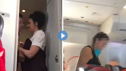 Uçak tuvaletinde seks yaparken yakalandılar