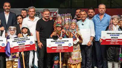 Minikler Türkiye Halk Oyunları Şampiyonası Manavgat'ta coşkuyla sona erdi