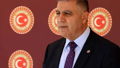 CHP’li Güzelmansur: "Zeydan Karalar halkına adanmış bir ömrün adıdır, bu karar Adana’nın iradesine darbedir!"