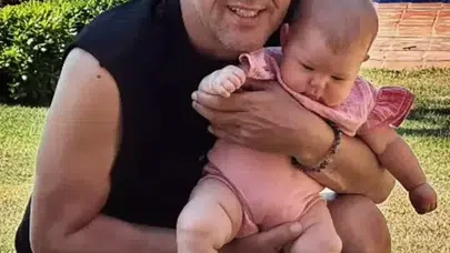 Oyuncu İlker Aksum’dan Kızı Lila ile Tatlı Paylaşım: "Hanım Gel Çay İçek Kıı"