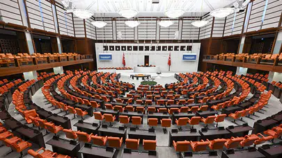 TBMM oturumu eksik Başkanlık Divanı nedeniyle ertelendi, çalışmalara 16 Temmuz'da devam edilecek