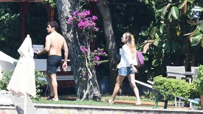 Mert Ramazan, yeni sevgilisiyle Bodrum'da samimi anlar yaşadı!