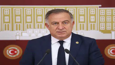 Zeybek'ten İBB Soruşturmasına Tepki: "Gözaltı Kararları Siyasi Amaçlı"
