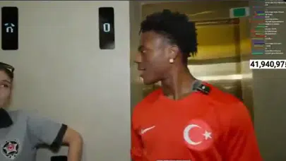 IShowSpeed Galata Kulesi'nin tarihini sordu! Anlatabilen bulamadı