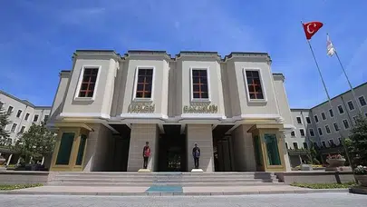 İçişleri Bakanlığı: Şile Belediye Başkanı Özgür Kabadayı görevden geçici olarak uzaklaştırıldığını açıkladı
