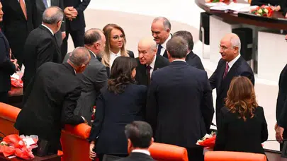 Devlet Bahçeli, 1 Ekim'de barış çağrısıyla yeni bir terörle mücadele süreci başlattı!