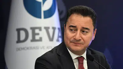Ali Babacan, kadın cinayetlerine dikkat çekti: "İstanbul'daki cinayet tepkisiz kalınamaz!"